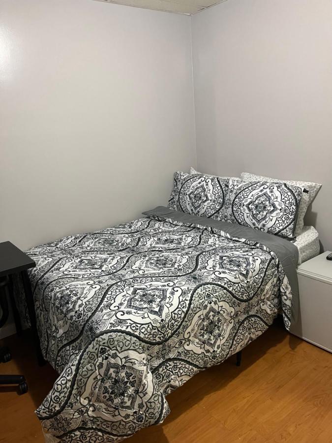 Lovely Three Bedroom Apartment Near Jersey City And Newyork ليندن المظهر الخارجي الصورة